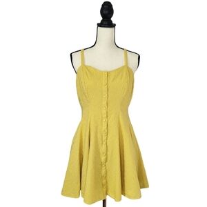 Chelsea and Violet dress yellow button front crisscross back fit and flare sz M
